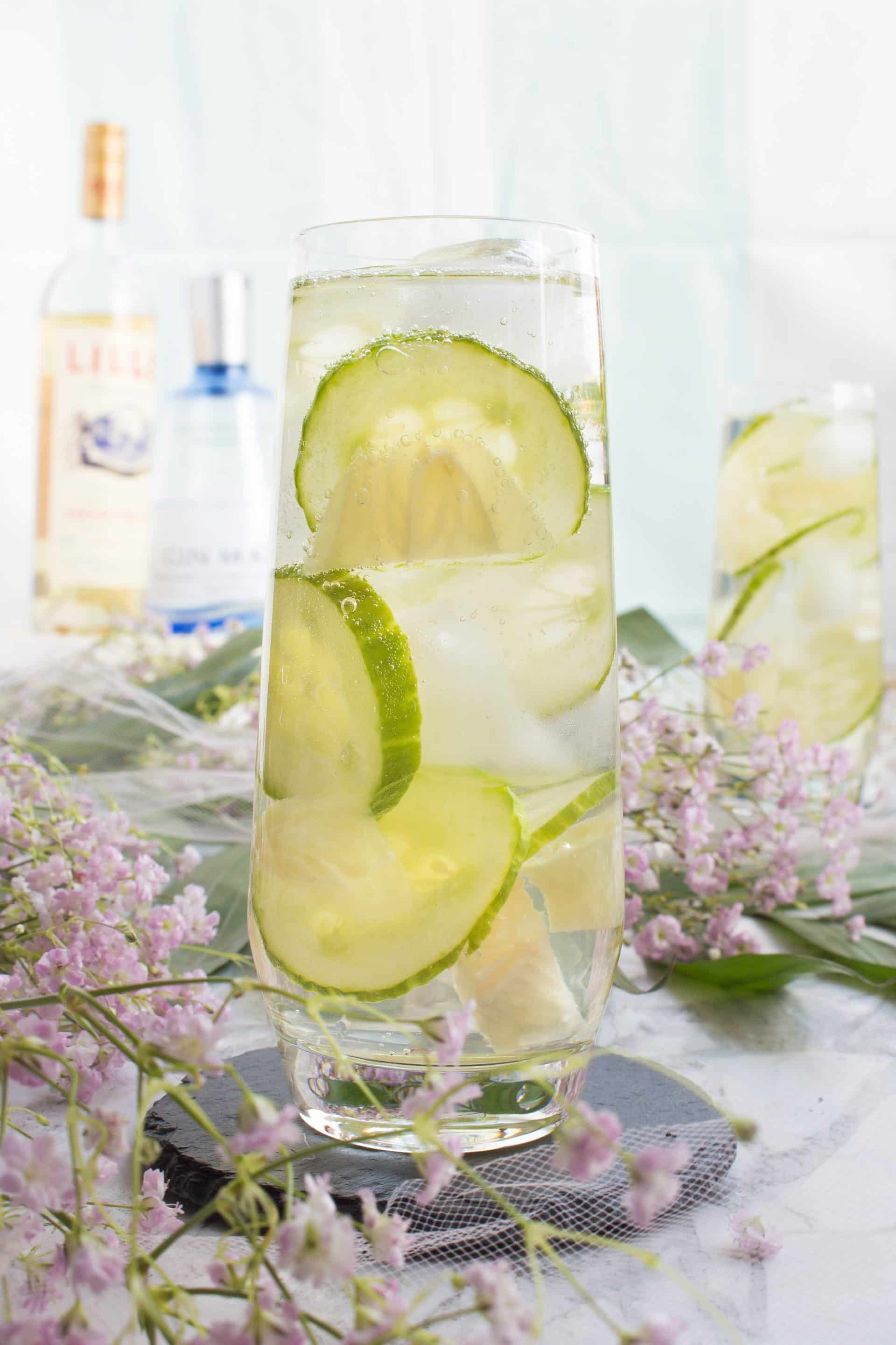 Gin, Lillet and Oroblanco Grapefruit Cocktail Liquid Culture