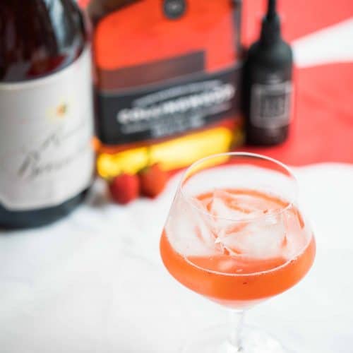 Aperol Spritz Cocktail - Whisk & Shake