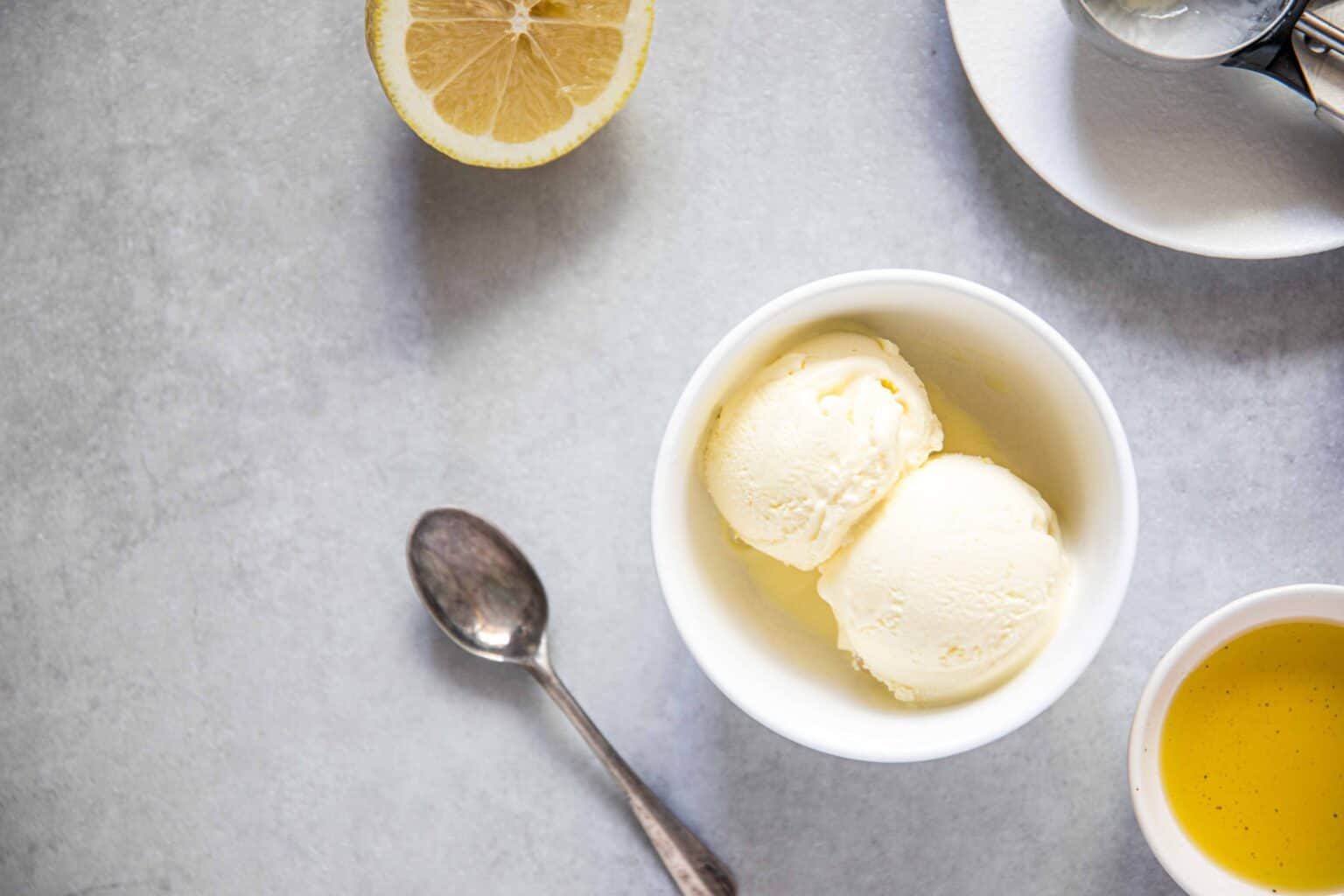 Gin & Lemon Olive Oil Ice Cream Liquid Culture